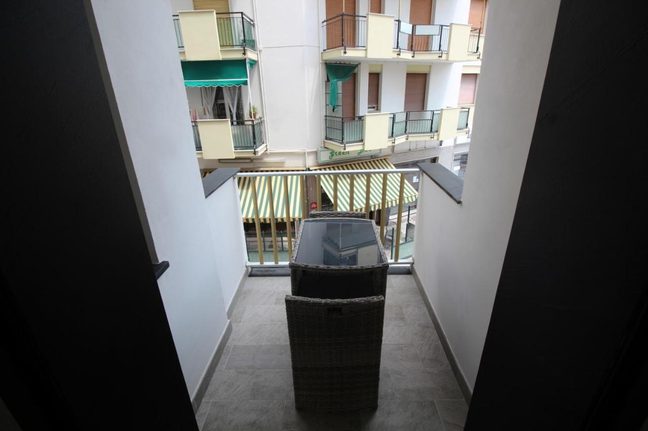 Persea mare appartamenti Arma di Taggia Exterior foto